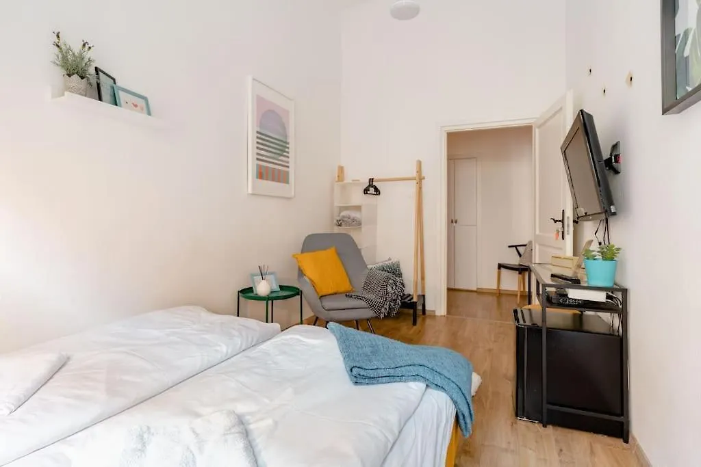 Lovely Flat In The Heart Of Budapest